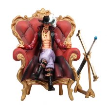 원피스 왕자의 앉은 미호크 POP 버전 피규어 (23CM)